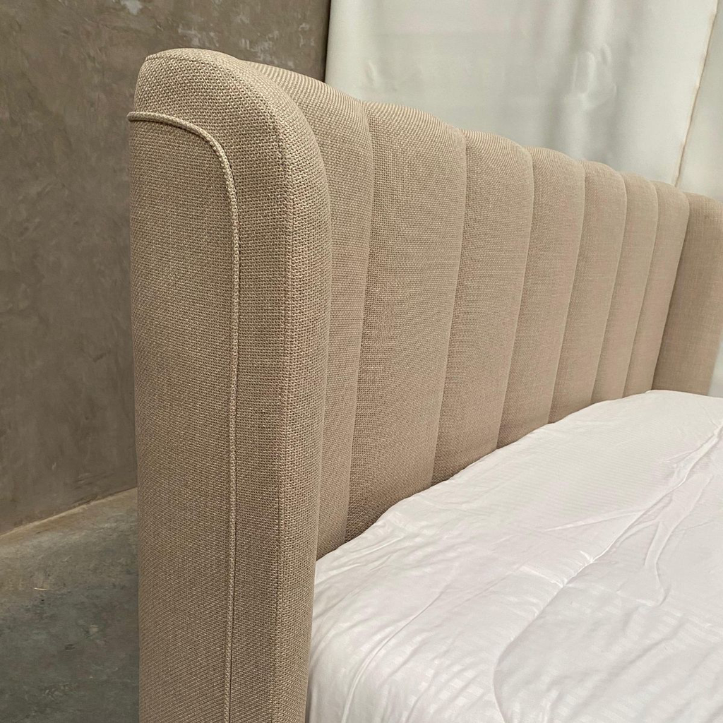 Belfort cama KS beige sin colchón_25698