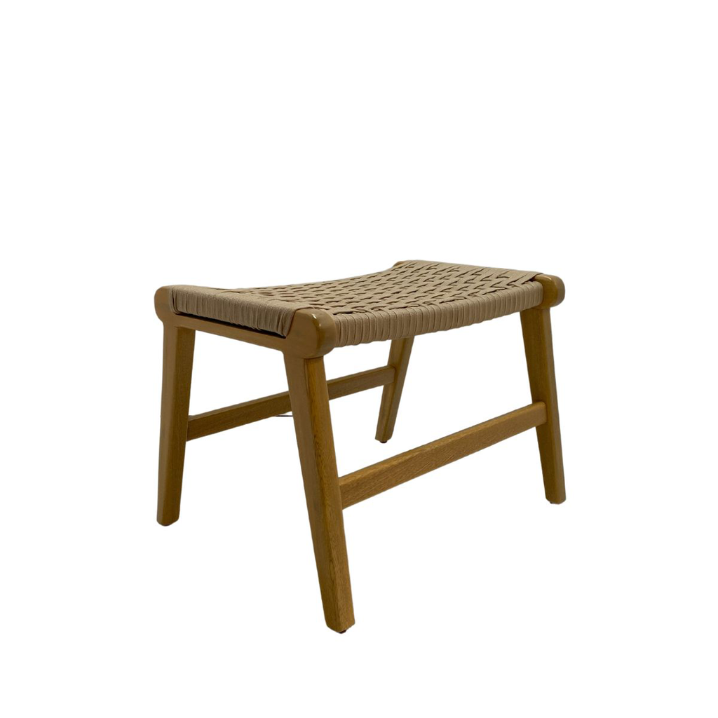 Bonsai ottoman // Exterior techado